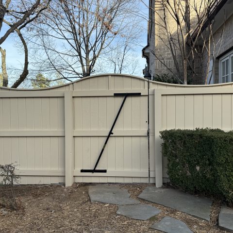 Pirnat Fence